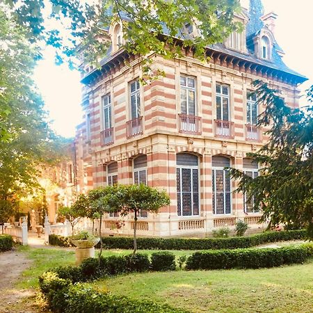 Отель Chateau De La Prade Нарбонна Экстерьер фото